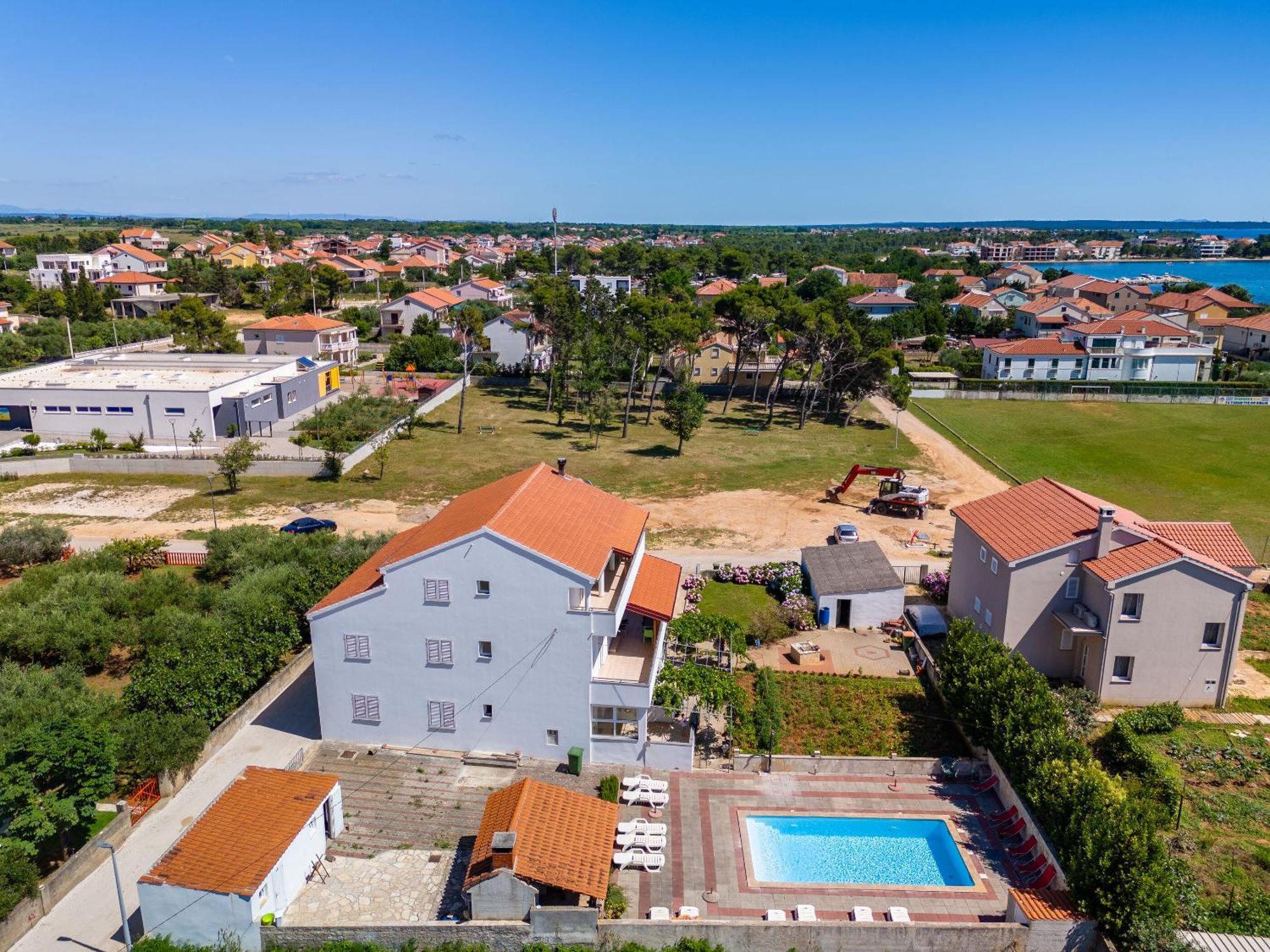 Apartments Mlado Привлака Екстер'єр фото
